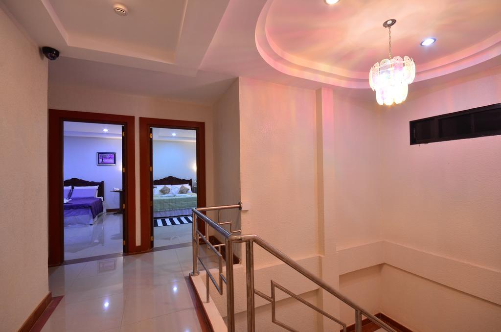 Casanas Suites Puerto Princesa Εξωτερικό φωτογραφία