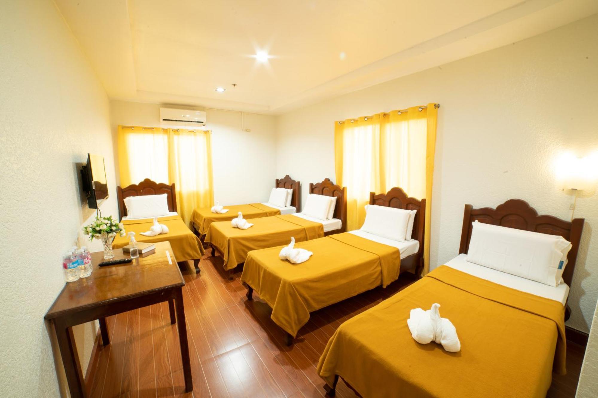 Casanas Suites Puerto Princesa Εξωτερικό φωτογραφία
