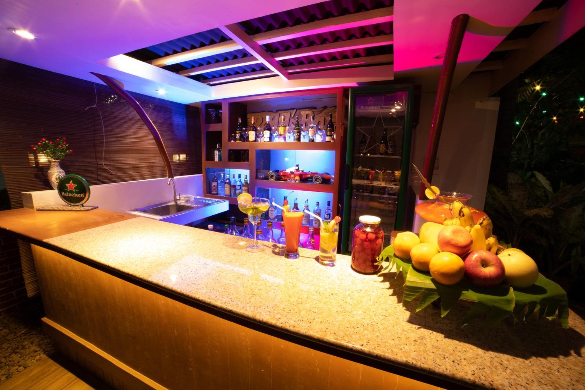 Casanas Suites Puerto Princesa Εξωτερικό φωτογραφία