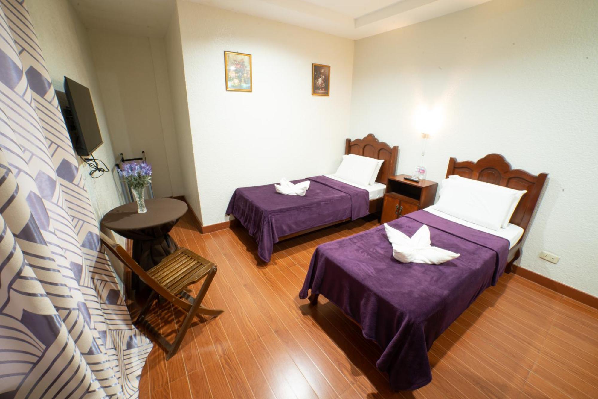 Casanas Suites Puerto Princesa Εξωτερικό φωτογραφία
